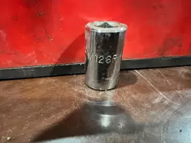M126R MAC TOOLS Point Drive Shallow Socket #3