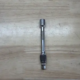 M4EKLQ MAC TOOLS Locking Drive Extension