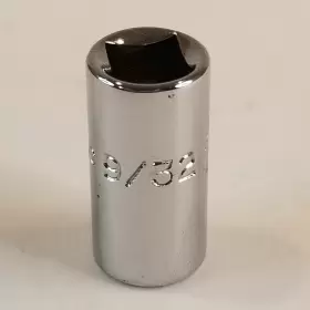 M96R MAC TOOLS Point Drive Socket #2
