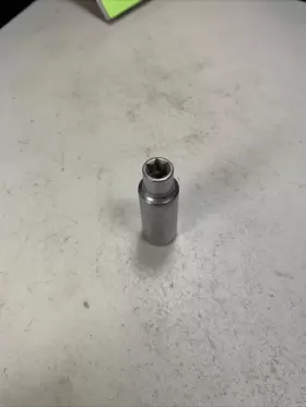 SC93 MAC TOOLS Inverted Torx Socket Drive E10