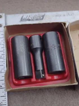 SV3PT MAC TOOLS Drive Impact Wheel Lug Socket Set #3