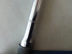 V10EKLQ MAC TOOLS Drive Knurled Locking Extension Release #3