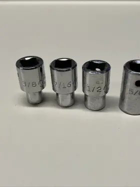 V126-V406 MAC TOOLS Drive Point Socket Set #2