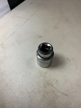 V228R MAC TOOLS Drive Point Socket #2