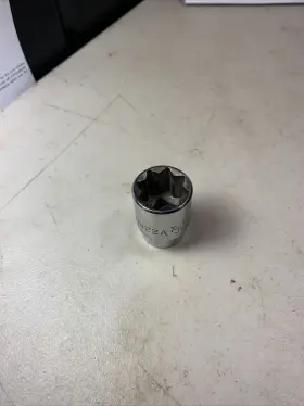 V228R MAC TOOLS Drive Point Socket