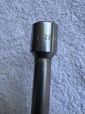 V25E MAC TOOLS Drive Extension #2