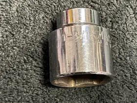 V386R MAC TOOLS Shallow Socket Drive Point Finish #3
