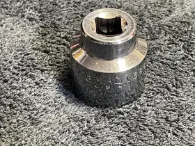 V386R MAC TOOLS Shallow Socket Drive Point Finish