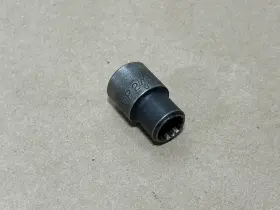VP212MMR MAC TOOLS Point Drive Impact Shallow Socket