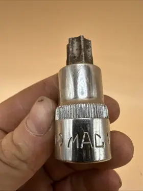 Mac Tools Vt60bs T60 Torx Bit Socket Driver 1/2 Inch Drive Chrome Finish