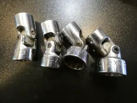 XU126R MAC TOOLS Swivel Sockets Drive Point Set