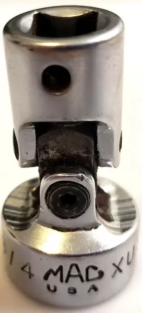 XU242 MAC TOOLS Drive Swiveling Point Swivel Socket