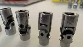 XU6-10 MAC TOOLS Drive Swivel Socket Set Point #3