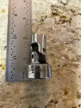 XU619MM MAC TOOLS Drive Shallow Swivel Socket #2