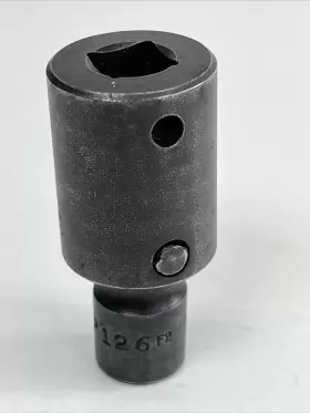XUP126 MAC TOOLS Drive Point Swivel Impact Socket #3