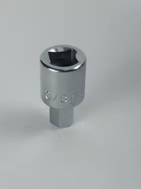 XX126 MAC TOOLS Pipe Plug Socket Drive #2