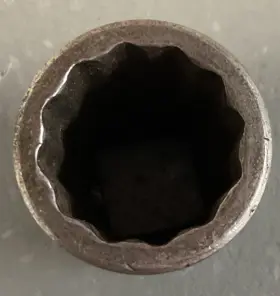 Z302 MAC TOOLS Sabina Shallow Drive Point Socket #3