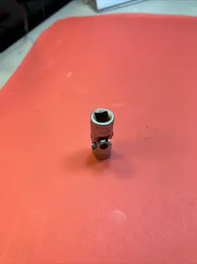 XU146R MAC Tools Swivel Socket Drive Sabina #2