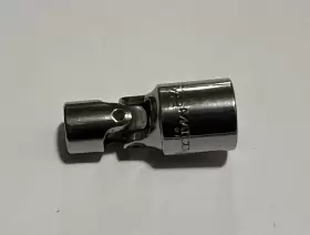 ADU162 MATCO Drive Swivel Point Socket #2