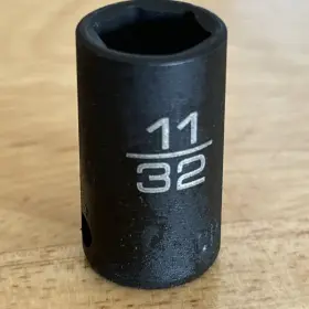 AP116V MATCO TOOLS Shallow Impact Socket Drive Point #2