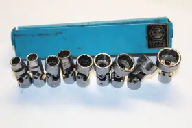 AU6M2 MATCO TOOLS Drive Swivel Socket Set Point