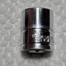 B18M6SE MATCO TOOLS Socket Shallow Drive Point Eagle
