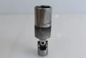 BDU226P MATCO TOOLS Spark Plug Socket Drive Point #2