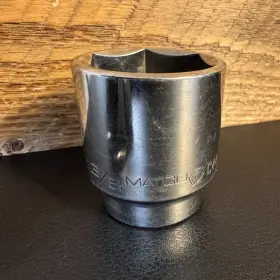C446 MATCO TOOLS Drive Point Shallow Socket