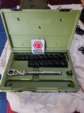 RL100-BLPF9 MATCO TOOLS Service Set