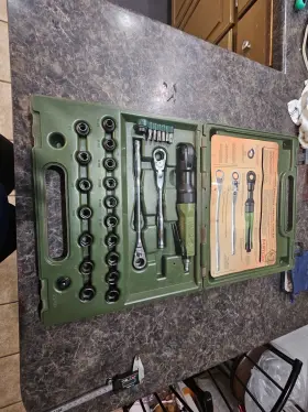 Matco Tools Rl38 Special Forces Low Clearance 3/8 Inch Air Ratchet Socket Set/case Matco Tools Rl38 Special Forces Low Clearance 3/8 Inch Air Ratchet Socket Set/case
