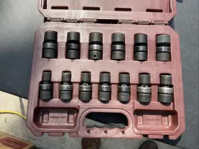SCUPM36V MATCO TOOLS Impact Swivel Socket Set