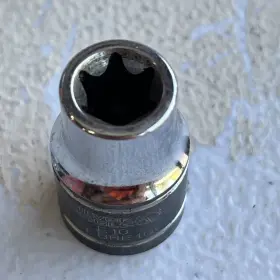 SEBRE10 MATCO TOOLS Inverted Recessed Recess Torx Socket #2