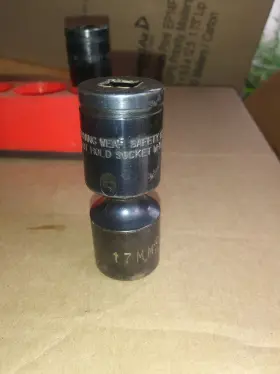 UP-2217-R MATCO TOOLS Cornwell Impact Swivel Socket Drive