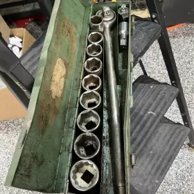 1-16 NAPA Drive Socket Set