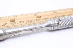 NM51 NEW BRITAIN Drive Knurled Head Breaker Bar Flex #3