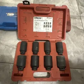 27321 Axle Nut Socket Set Point