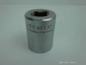 Otc 132-1 Owatonna Tool Co. 1/2 Inch Drive 1 12 Pt Socket Chrome Usa
