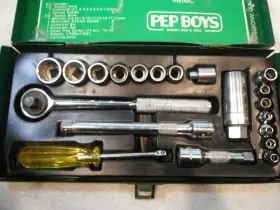 732320 PEP BOYS CHROME VANADIUM Socket Carrier Phila Pa Set