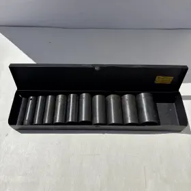 01676 PITTSBURGH Drive Impact Socket Set Box