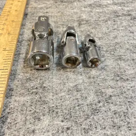 08815 POPULAR MECHANICS Swivel Adapter Set Square Drive #3