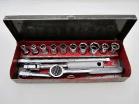 84W4758 POWRKRAFT Drive Socket Set
