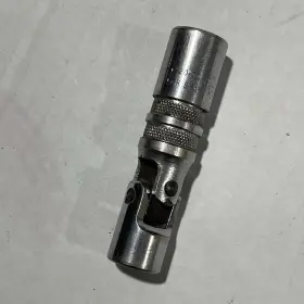 1320-70 PROTO Spark Plug Socket Challenger