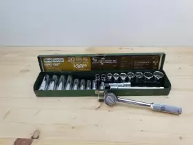 8520 S-K TOOLS Drive Socket Set Box