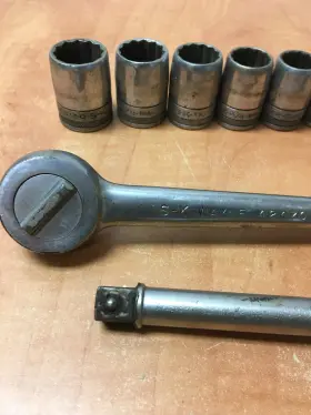 42470 S-K / WAYNE MIX Drive Socket Set Knurled Bullet Nose #2