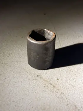 1MFM18 SNAP-ON Point Shallow Impact Socket Drive
