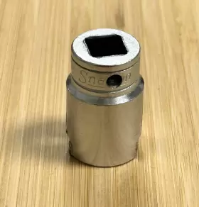 9459-B SNAP-ON Tools Drive Valve Cover Boltwing Nut Socket #2 9459-B SNAP-ON Tools Drive Valve Cover Boltwing Nut Socket #2