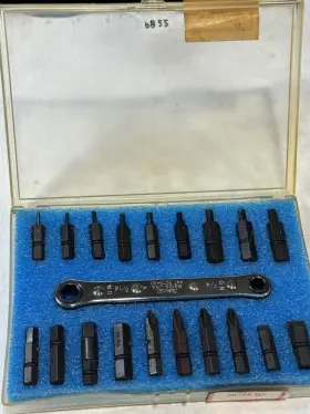 CRA180BK SNAP-ON Offset Ratcheting Box Nos Combination Wrench