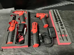 CTNN2Q3KF-CTNN13KF-119NTMLE SNAP-ON Sockets