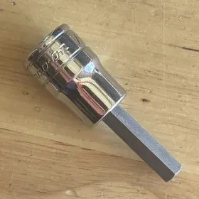 FA8A-FA8E SNAP-ON Hex Bit Driver Socket Drive