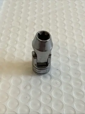 FSE100 SNAP-ON Tools Inverted Torx Drive Swivel Socket #2